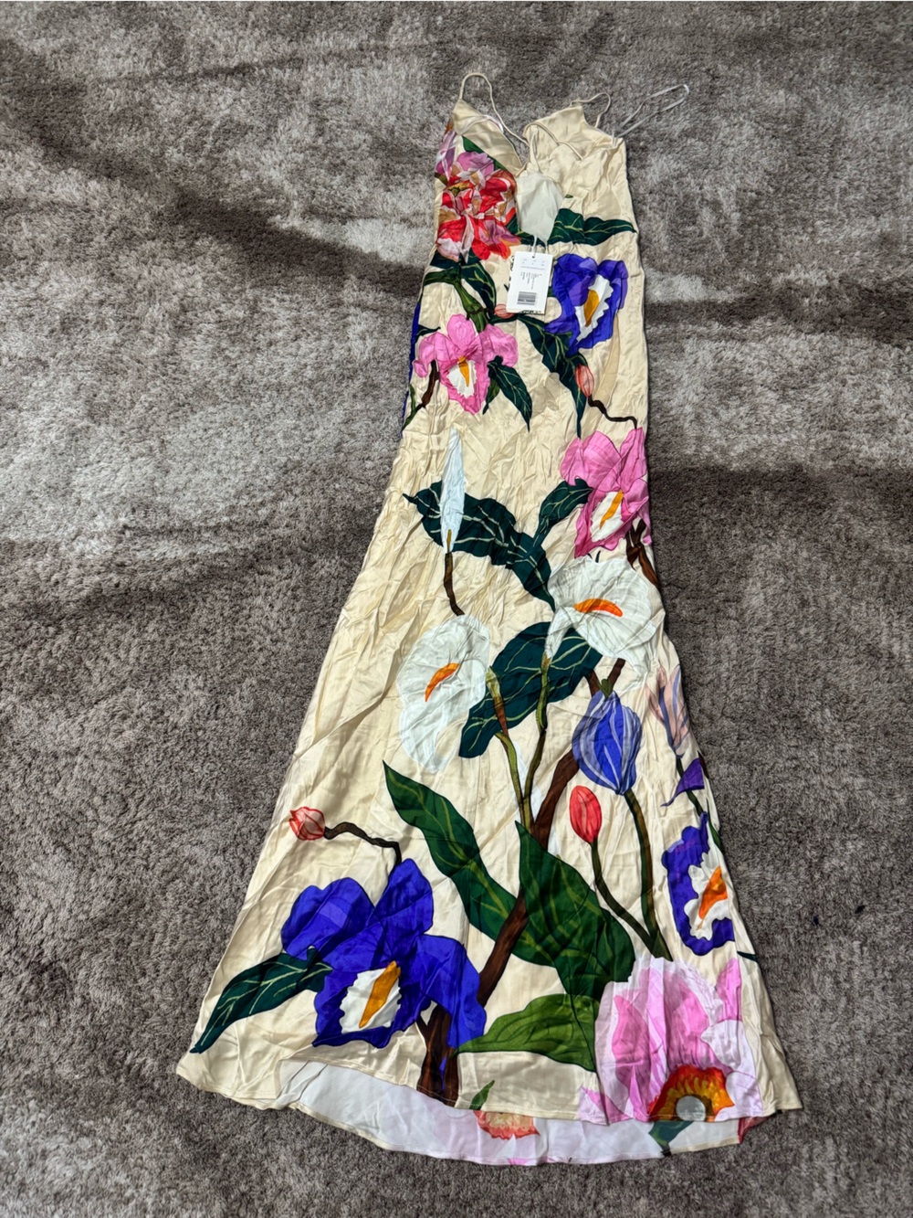 Borgo de nor OLIVE CREPE MAXI DRESS - TREE OF LIFE CREAM - Picture 6 of 6